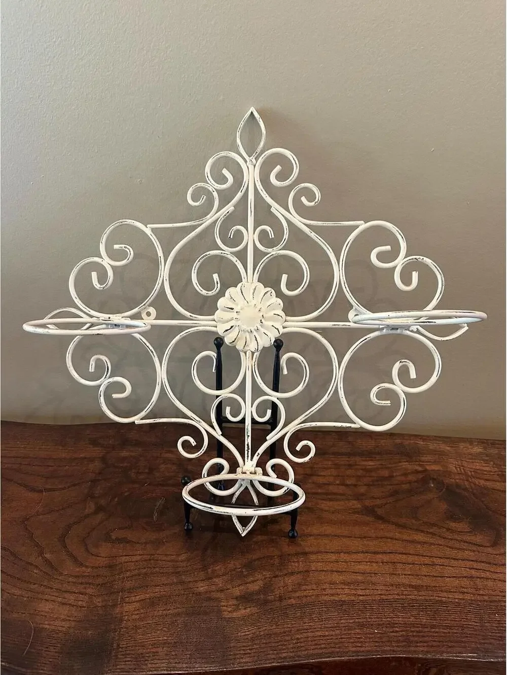 Vintage Cream Metal Ornate Scroll Plant Holder Wall Decor